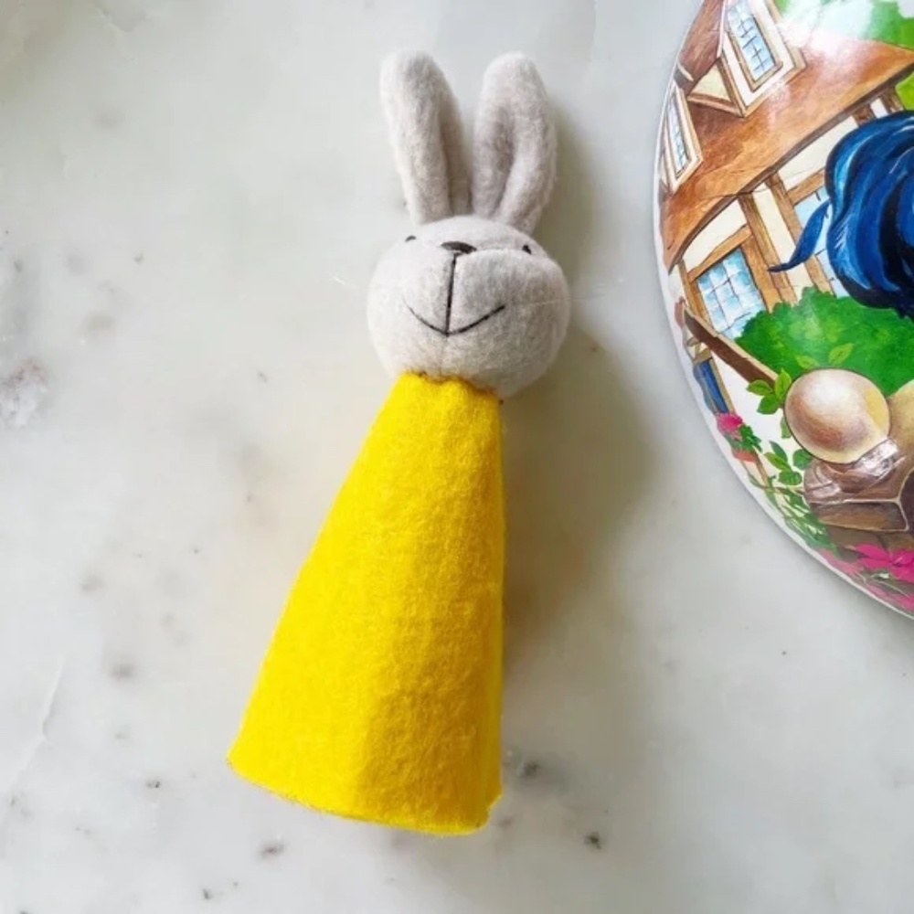 Felt "Treat Holder" Bunny in German Erzgebirge Paper Maché Egg